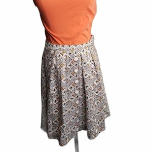 H & M front pleat geometric print skirt NWT 6…